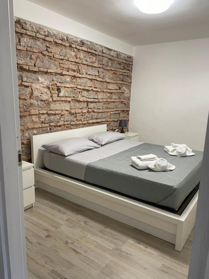 Loft Home Sweet Home カターニア エクステリア 写真